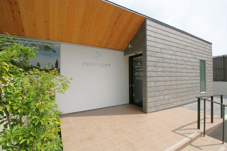 クリニック入口